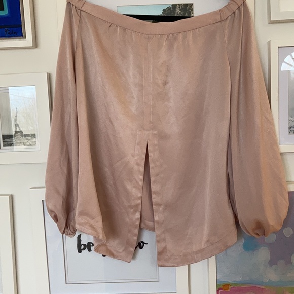 BCBG MAXAZARIA “Marrisol” Blush Off-Shoulder Top - Picture 6 of 8
